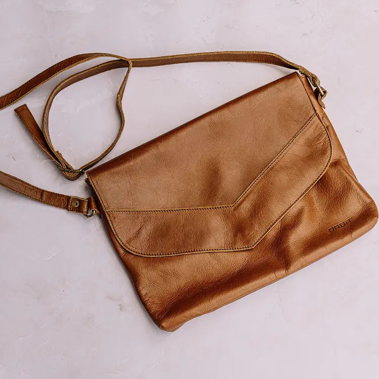 Blaine Crossbody Leather Bag